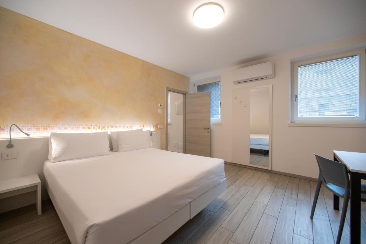 Cityu - Grazioli 27 Trento Centro Con Parcheggio Privato Gratuito Ngoại thất bức ảnh